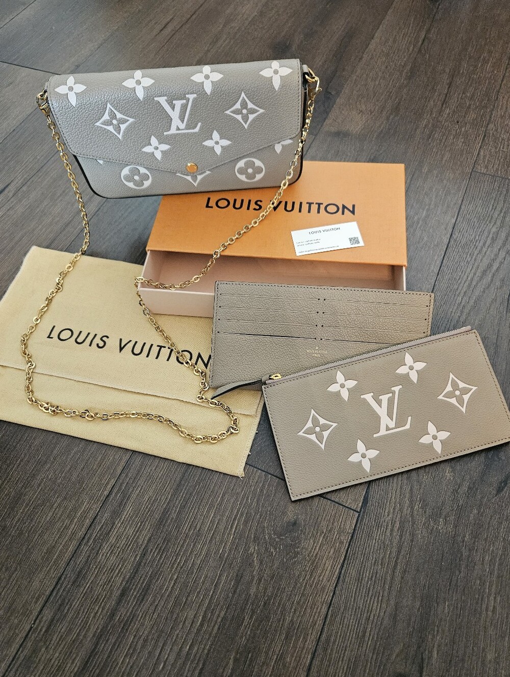 Louis Vuitton Félicie Pochette Dove Giant Monogram Full Set Authenticated